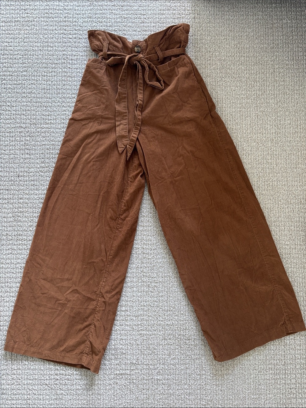 American Eagle Velvet High-Waist Wide-Leg Pants - Brown